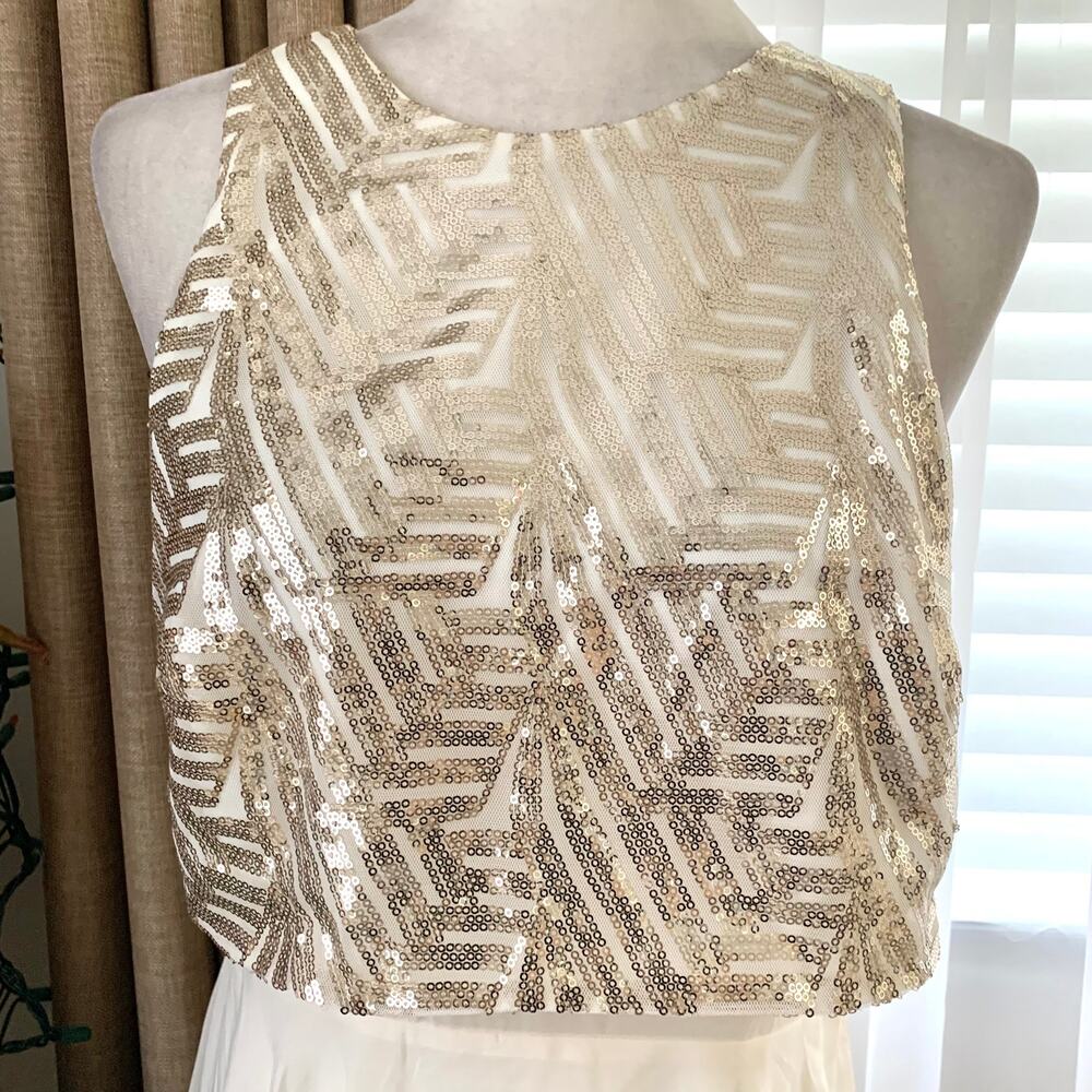 3/$15 NEW Speechless Gold Geometric Sequin Chiffon Sleeveless Mini Dress Ivory - Picture 2 of 9